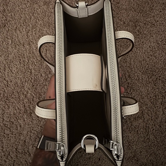 Coach Cream Leather Handbag - Picture 4 of 6